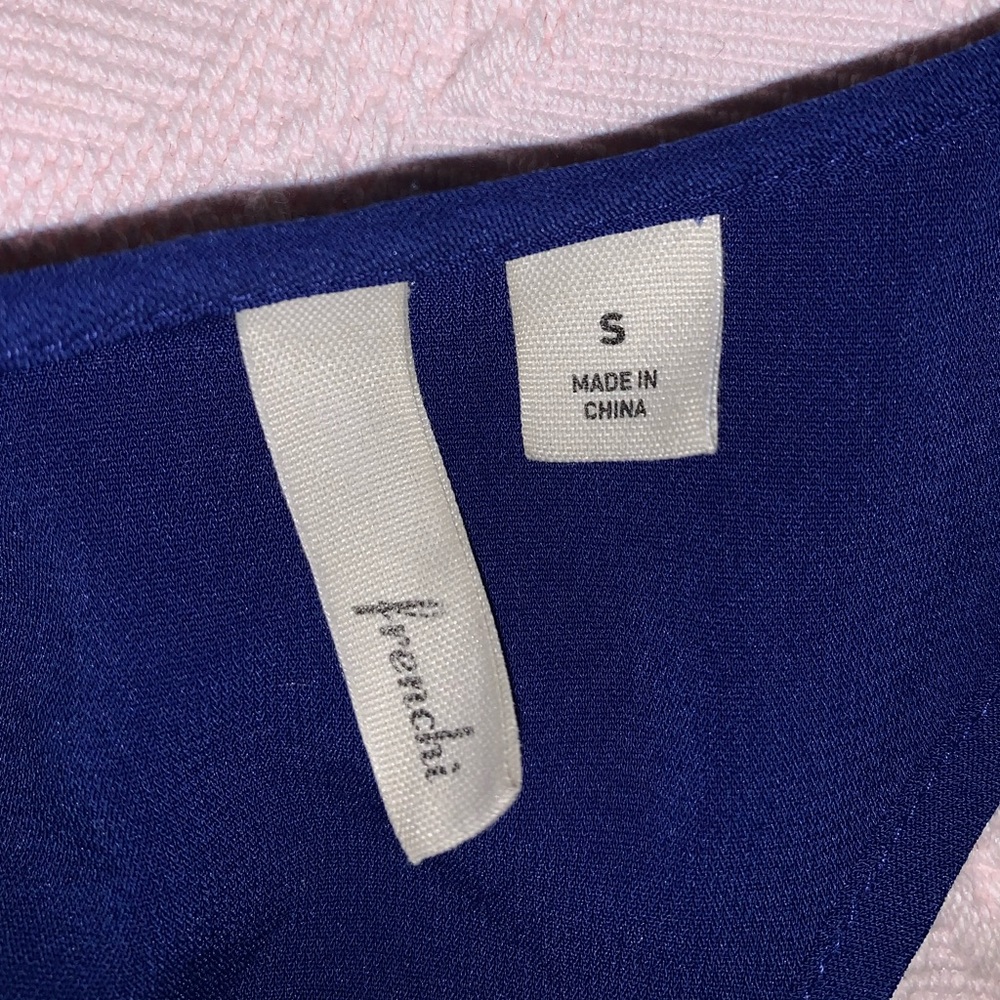 Blue tank top - Picture 3 of 3